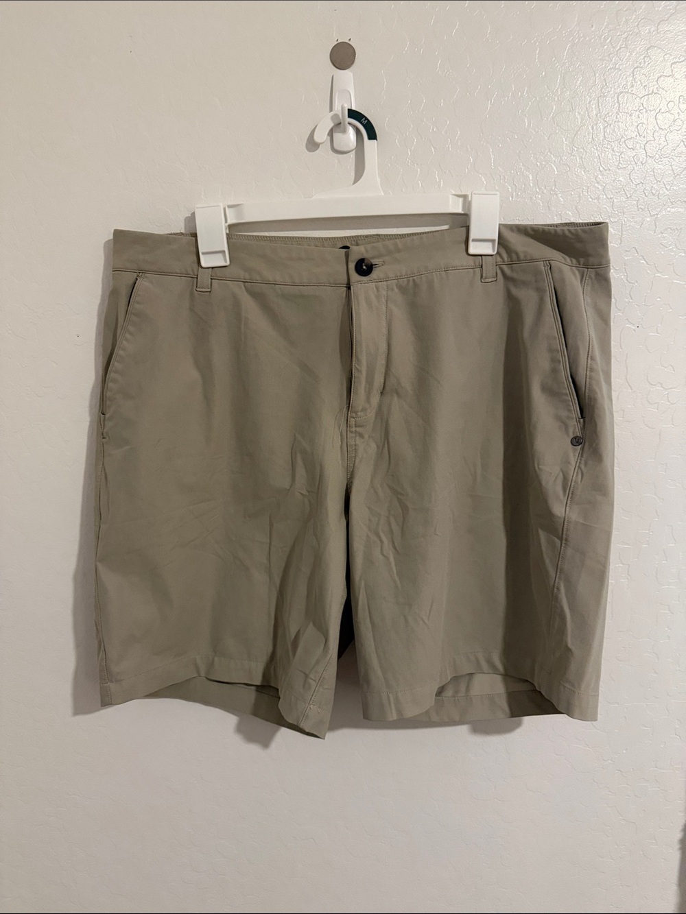 Vuori Men's Lightweight Khaki Hybrid Shorts